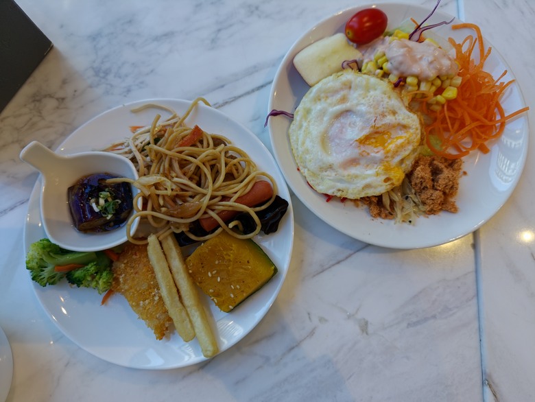 台中市｜城市漫遊行旅 Ramble Hotel 附早餐與停車位的平價商旅
