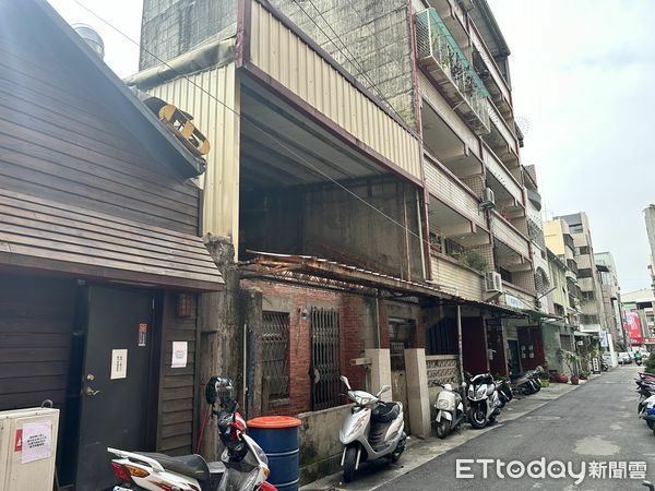 勤美31坪「鏤空紅磚屋」10萬招租，網傻眼：怎麼不去搶
