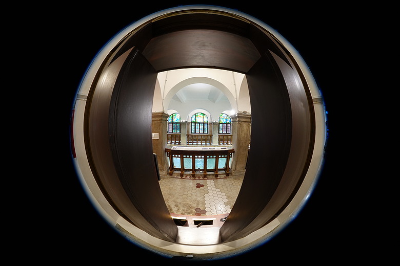 Sony FE 8-14mm F3.5 Fisheye G 評測報告｜314g 輕巧便攜！圓形與對角魚眼「雙視角通吃」