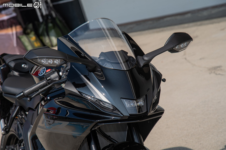 2026 YAMAHA YZF-R7賽道試駕｜不只換造型加電控！操駕體質全面進化的完美玩樂車！