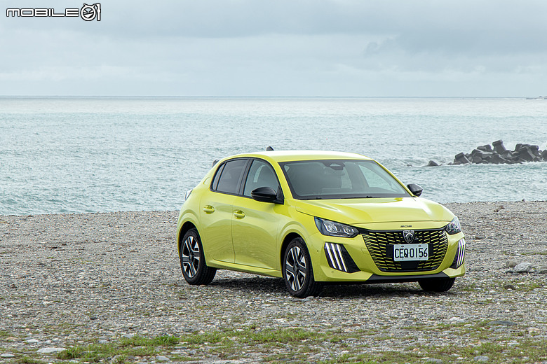 Peugeot 208 Hybrid 一桶油環島實戰|866公里平均油耗19.9km/L達成!