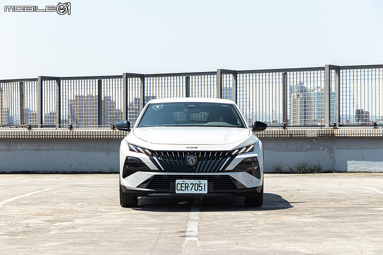Peugeot 408 小改款試駕|帥只是基本,開過更懂它的動人!