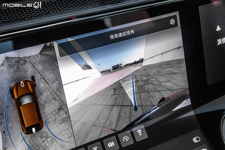 Porsche Cayenne S Electric 試駕|操控本色依舊,科技座艙更令人驚艷!