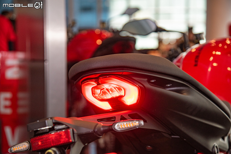 2026 DUCATI Monster 改款在台上市！69.8萬騎乘性更好入門！