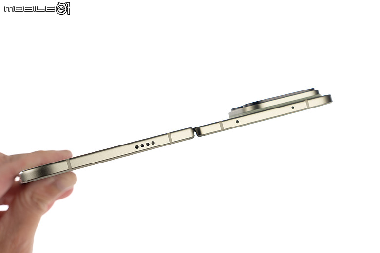 Google Pixel 11 Pro Fold 體驗｜機身減輕、多工更靈活！
