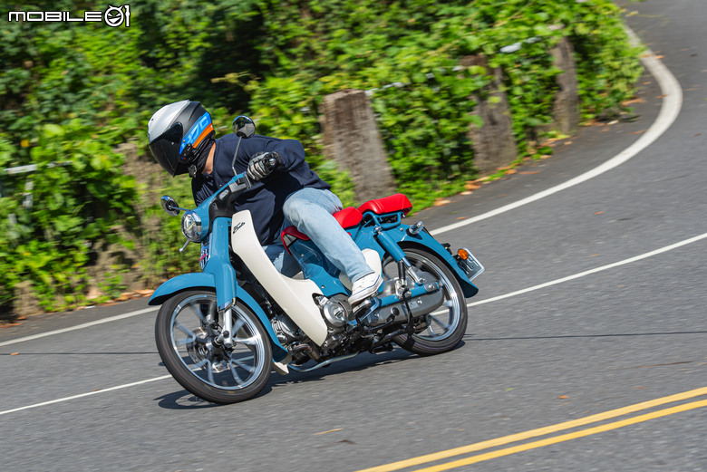點我看大圖 HONDA SuperCub C125試駕|絕對優雅,絕對與世無爭