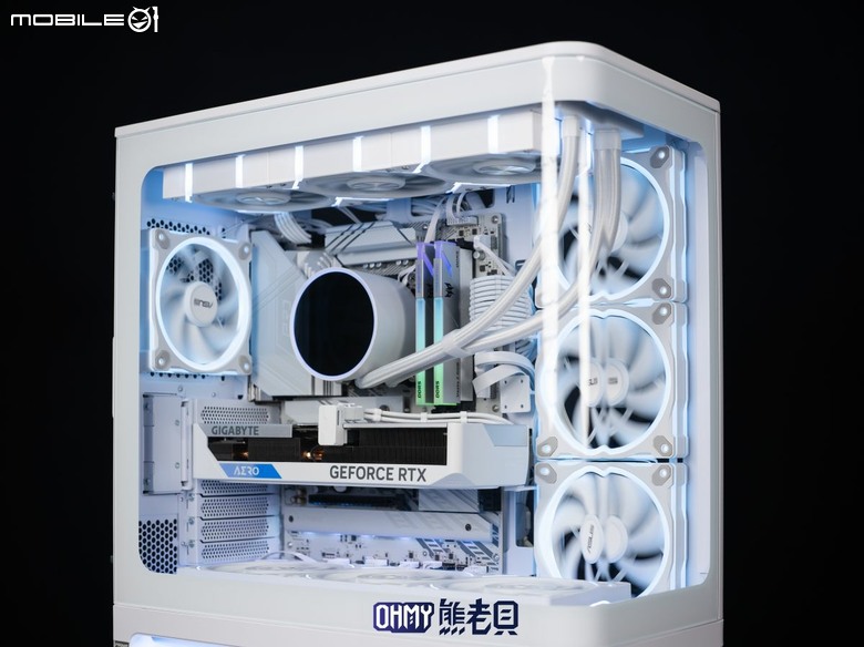 華碩 Prime AP304 ARGB 懸浮感海景機殼