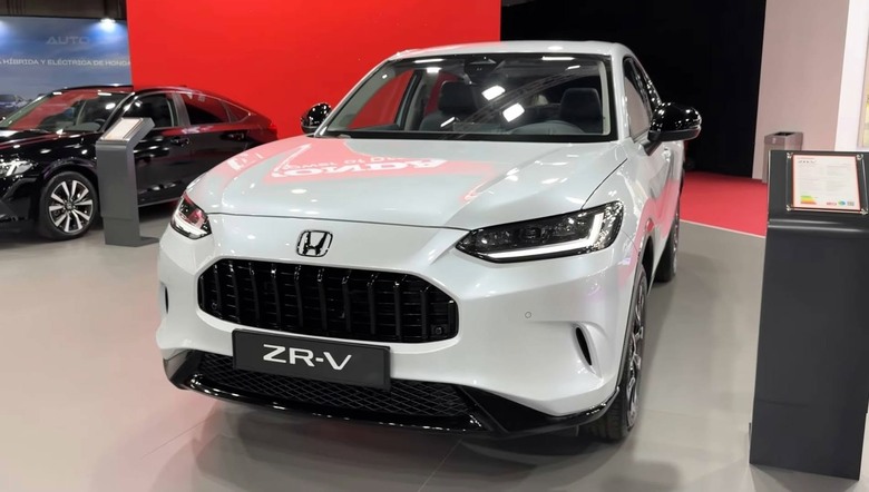 ZR-V其實改黑色下包也很帥耶