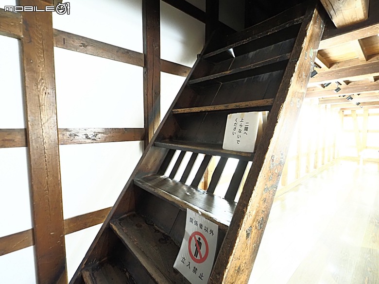 由利高原鐵道 鳥海山麓線、秋田故里村、秋田市民俗藝能傳承館、平泉中尊寺、秋田AEON購物中心，還有旅行社主打的燒肉吃到飽 — 2026夏末日本東北4日員旅之三【秋田県+岩手県篇】