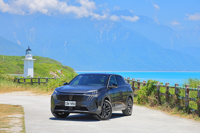 點我看大圖 (映像旅行) 在花蓮來場南法輕旅行 feat.PEUGEOT 3008、CITROËN C5 AIRCROSS