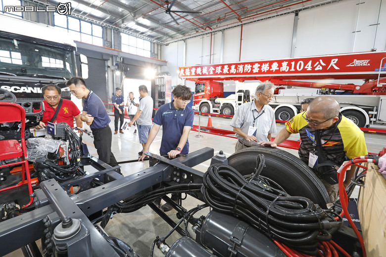 Scania 打造全台最大商用車後勤據點，3,600坪八里全新服務廠正式揭幕