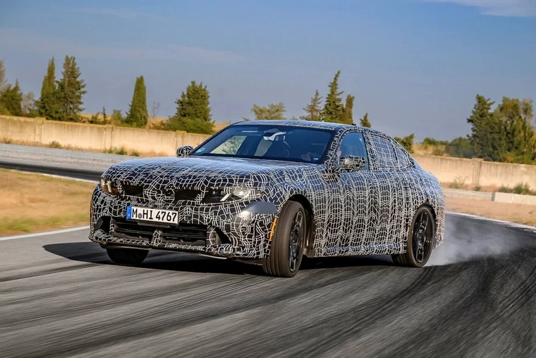 新世代燃油BMW 3 Series最終測試啟動M350 xDrive領軍甩尾模式明年上路