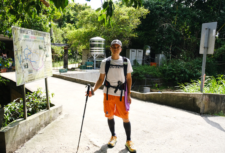 點我看大圖 【新竹飛鳳山】石壁潭山・中坑山・少見美麗大板根樹