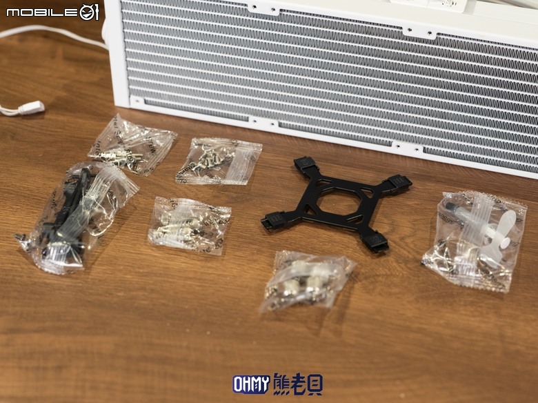 圓頭大臉 快睿 CRYO 快睿歐 360水冷散熱器