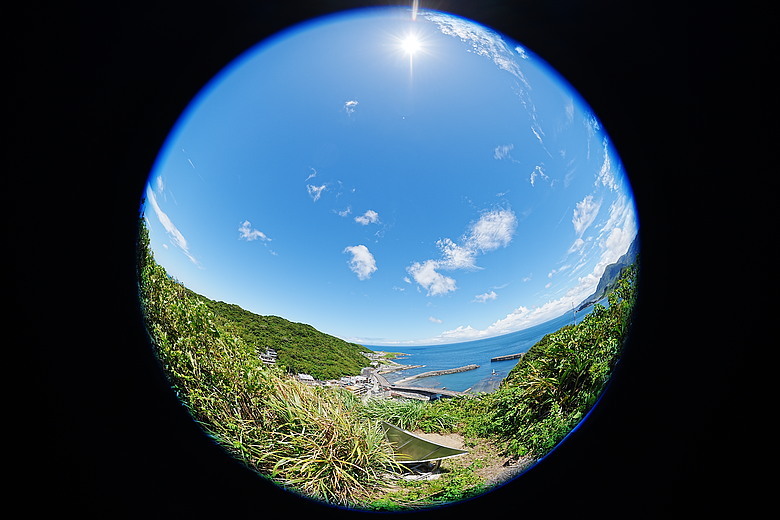 Sony FE 8-14mm F3.5 Fisheye G 評測報告｜314g 輕巧便攜！圓形與對角魚眼「雙視角通吃」