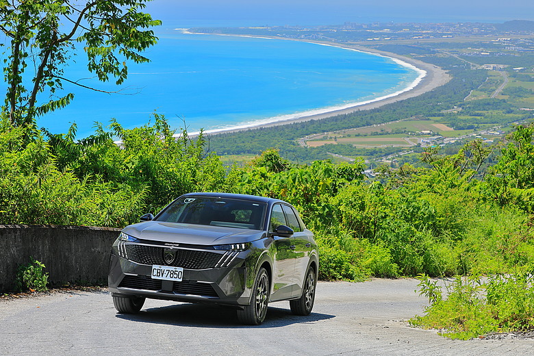 點我看大圖 (映像旅行) 在花蓮來場南法輕旅行 feat.PEUGEOT 3008、CITROËN C5 AIRCROSS