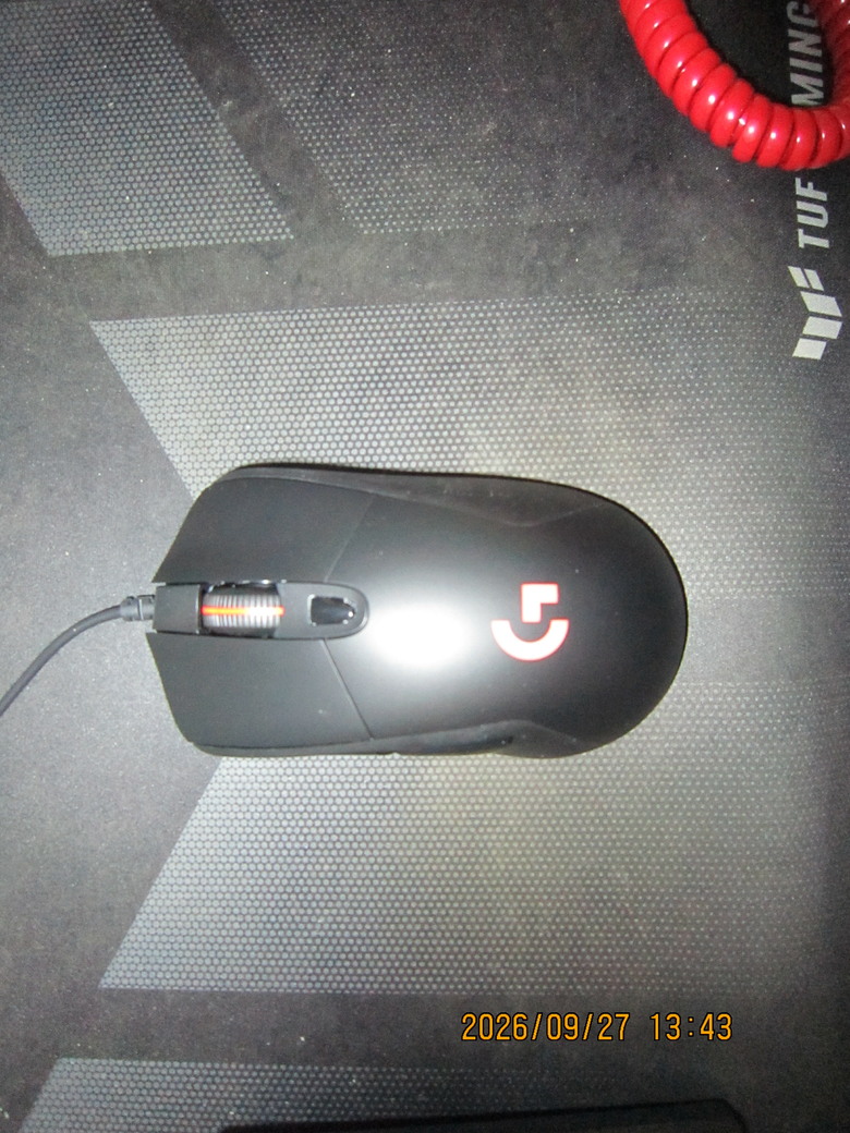 Logitech 羅技G403 HERO 有線電競滑鼠開箱分享