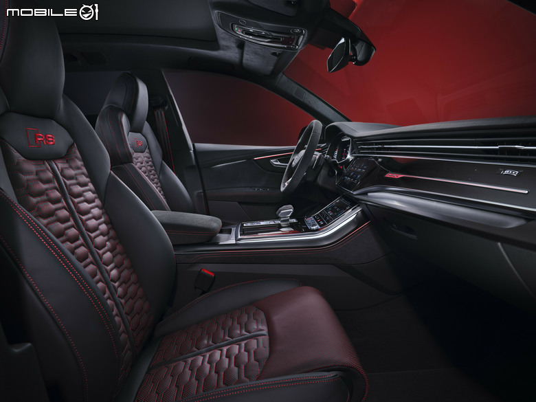 Audi RS Q8 performance 正式導入台灣市場|擁有640強勁動力、建議售價820萬元起!