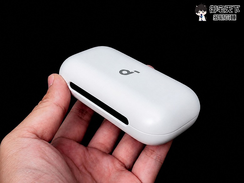 點我看大圖 開箱|soundcore AeroFit 2 Pro 開放式降噪耳機 - 有5段可調式耳掛、即時翻譯,運動與商務皆適用之作!