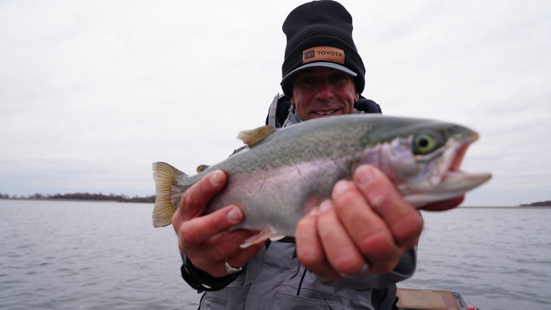 Fishing Traveler (環球釣者) - 美國東部船釣湖鱒+差點被美國警察帶走的旅程， Day9 與世界第一傳奇釣手，釣魚之神Mike iaconelli的夢幻之旅