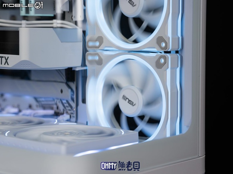 華碩 Prime AP304 ARGB 懸浮感海景機殼