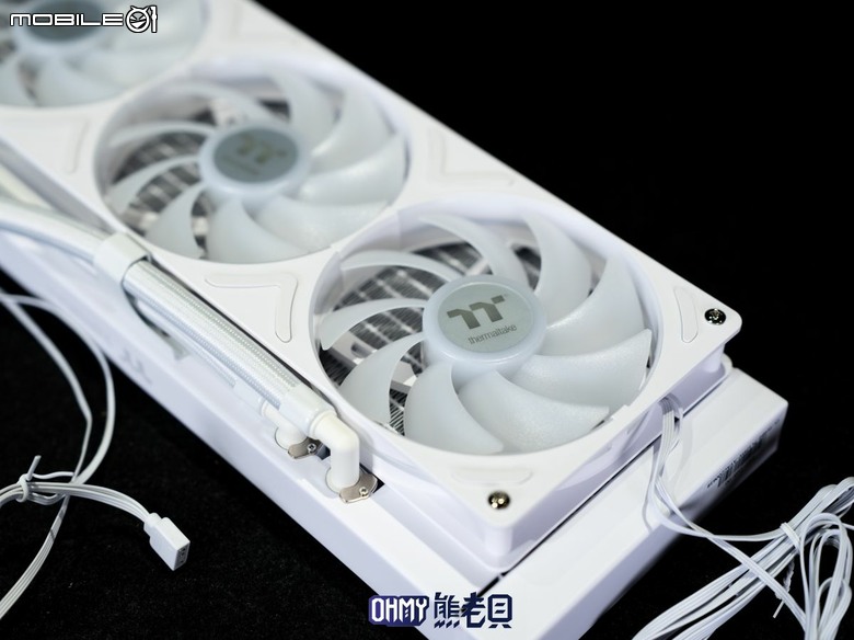 TT ST360 Ultra ARGB Sync 水冷散熱器 翻轉大螢幕+側出水管