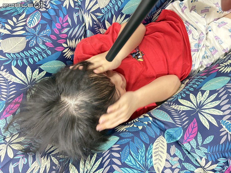 【開箱】小孩負責玩沙,我負責吸沙|KOCA Dusty MINI 1 使用心得
