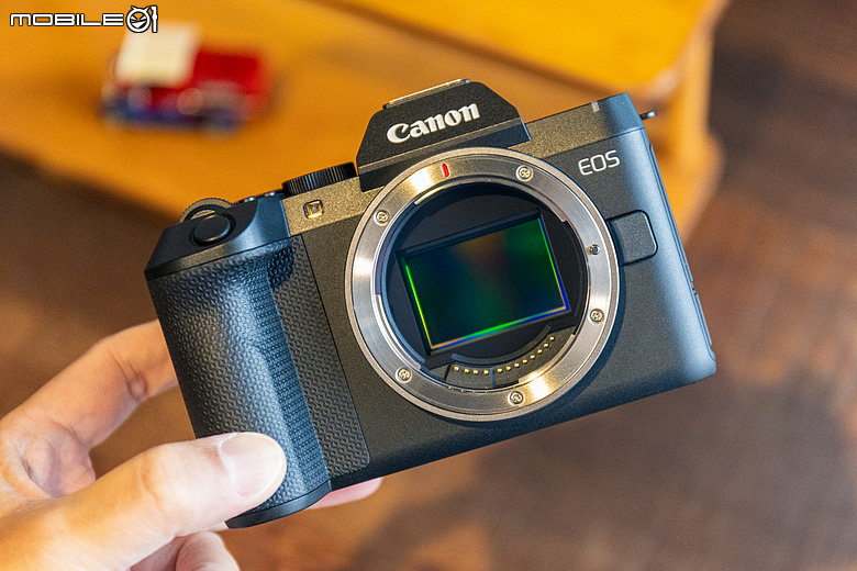 Canon EOS R8 Mark II 動手玩｜內外大升級、單機身五萬有找！