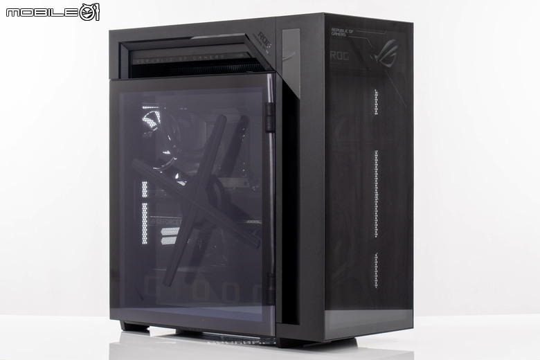 ROG G1000 電競桌機開箱 以獨特 AniMe Holo 投影燈效搭配優秀散熱設計的旗艦 PC