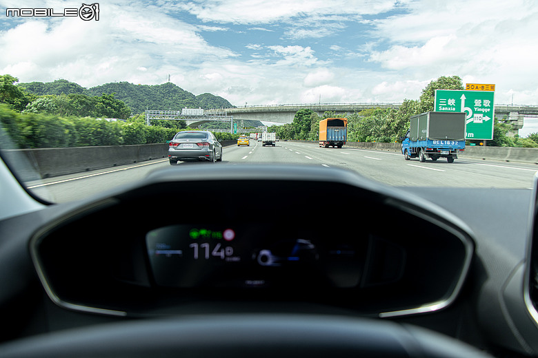 Peugeot 208 Hybrid 一桶油環島實戰|866公里平均油耗19.9km/L達成!