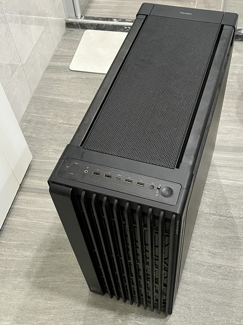 點我看大圖 ASUS PA602 機殼清洗與主機拆裝