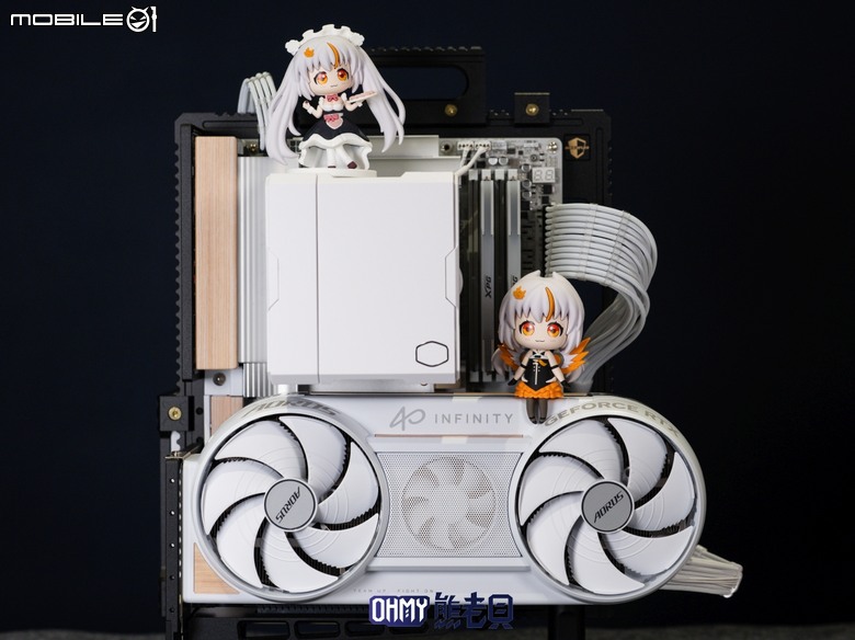 木紋 x 白色 美學！技嘉AORUS RTX5080 INFINITY WOOD