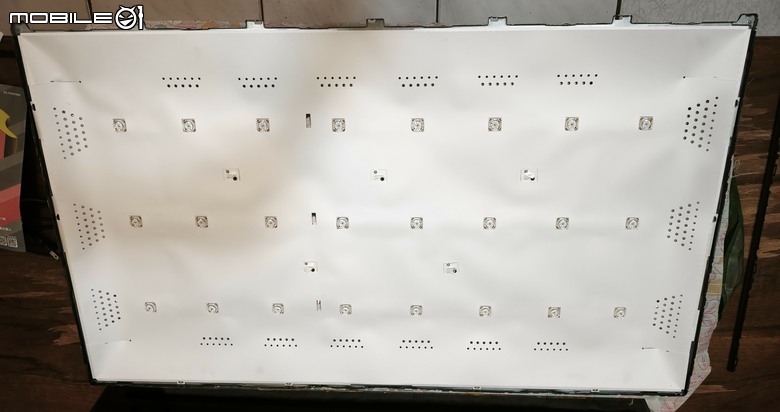 benq e43-700背光DIY