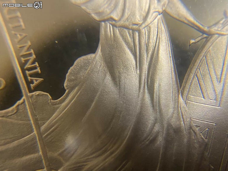 點我看大圖 【分享開箱】2018 Great Britain Royal Mint Britannia Oriental Border 1 oz Proof Gold Coin PF70UC & Silver Coin PF70UC FDI 英國皇家鑄幣廠不列顛女神東方邊境一盎司精鑄金銀幣