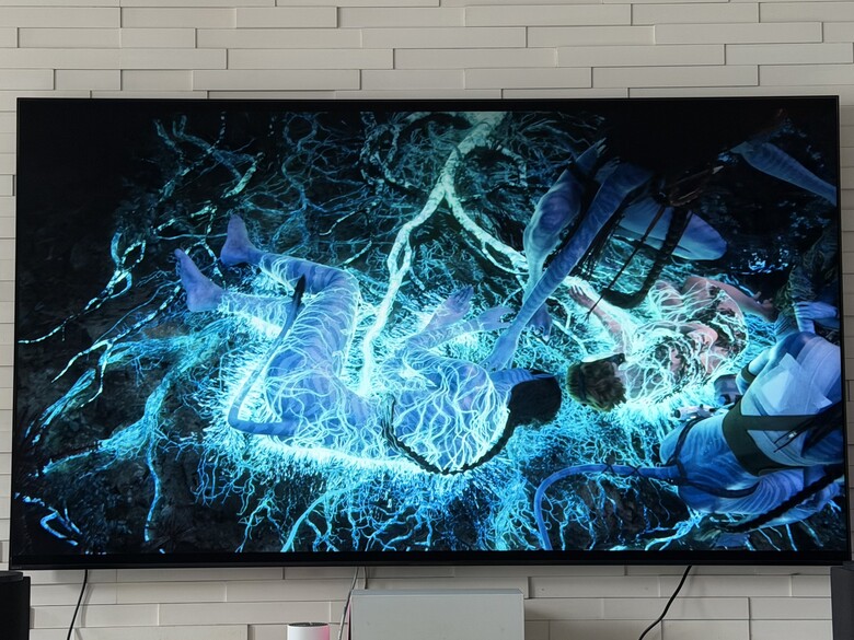 遲來的父親節禮物，85 吋 BRAVIA 9 II＋Trio 全套開箱
