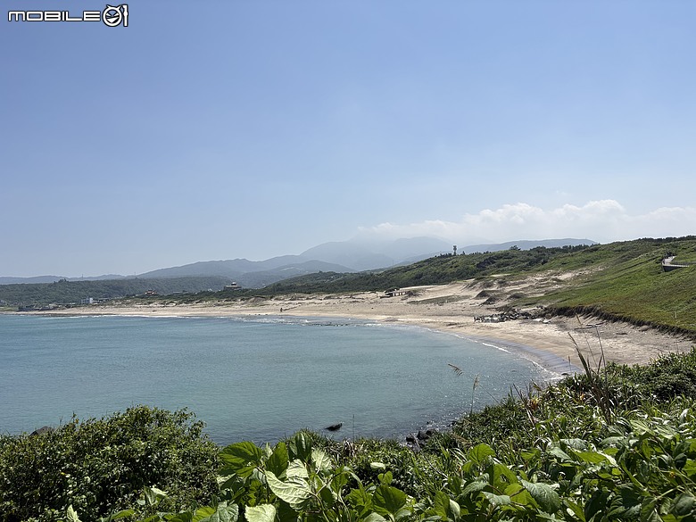【北海岸親子踏青】走到台灣最北端上了一堂戶外課｜富貴角公園、老梅迷宮、綠石槽與富貴角燈塔