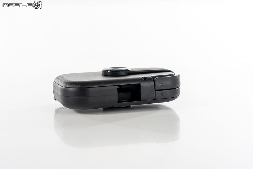 Razer Prio 體驗報告｜一轉、一拉便可開玩！口袋尺寸打造完整掌機體驗