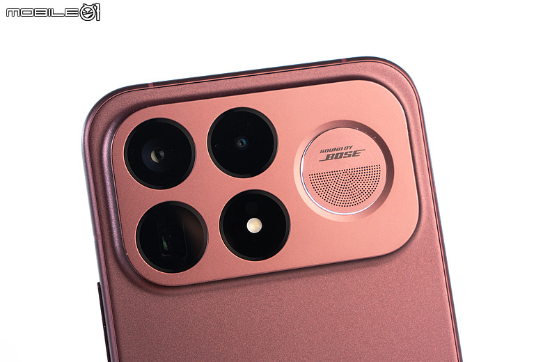 POCO F9 Ultra 體驗｜螢幕、相機、電量有感躍進，高 CP 值娛樂旗艦！