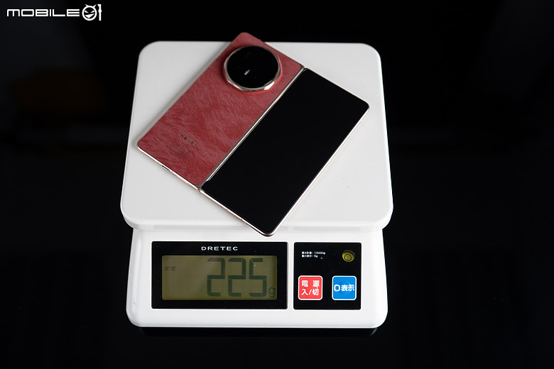 HONOR Magic V6 評測報告|4mm 超薄機身、AI 靈感幫拍超貼心!