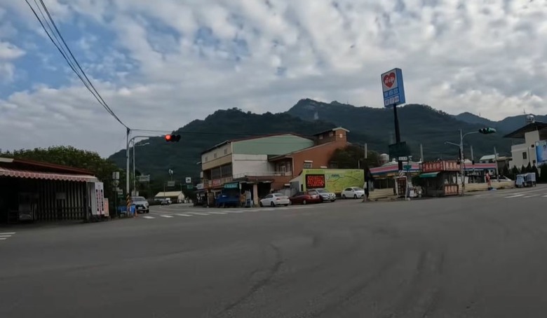 25%爆心跳極陡坡!日月潭加碼潭南天主堂,騎上去真的會見耶穌?