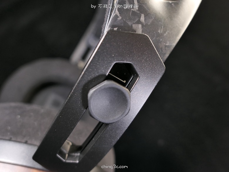 FiiO FT15 開放式平板振膜耳罩耳機:自研發環形磁體佈局,優化磁場提供更為流暢的聽覺饗宴