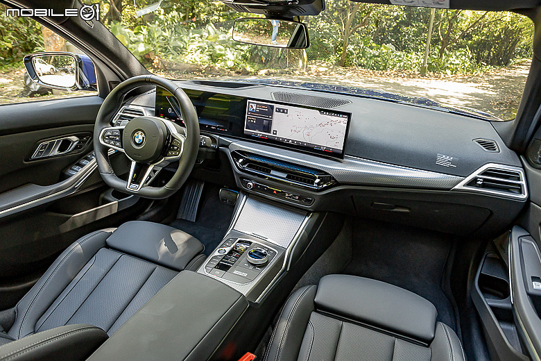 BMW 318i Touring M Sport 試駕|帥勁跑格、價格OK!
