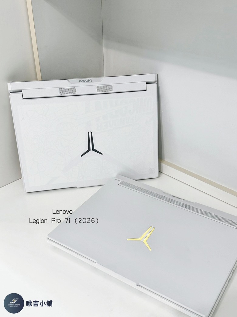 顏值與效能都要？【開箱】Lenovo聯想 拯救者 Y9000P 至尊版冰魄白電競筆電🤩