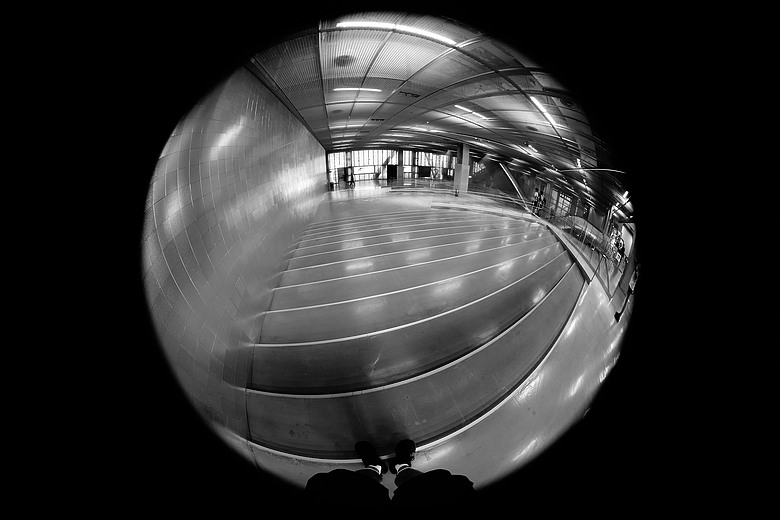 Sony FE 8-14mm F3.5 Fisheye G 評測報告｜314g 輕巧便攜！圓形與對角魚眼「雙視角通吃」