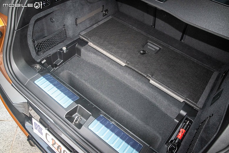 Porsche Cayenne S Electric 試駕|操控本色依舊,科技座艙更令人驚艷!