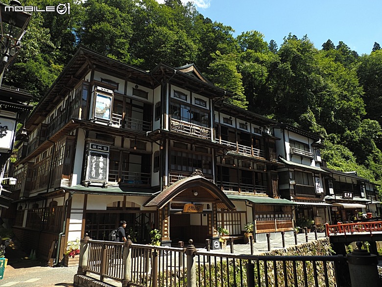 銀山溫泉、寶珠山 立石寺｜山形山寺、将棋むら (株)天童タワー(天童將棋村)、仲野觀光菓樹園採水蜜桃 — 2026夏末日本東北4日員旅之一【山形県篇】