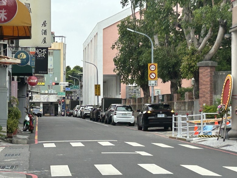 懷 念 台 南 車 站 府 城 半 日 騎 遊