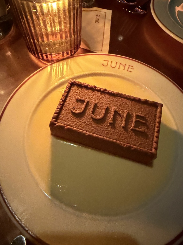 溫哥華餐酒館、法式料理～需要拚手速訂位的「June on Cambie 」
