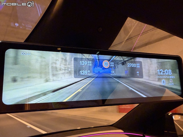 點我看大圖 PAPAGO X898 實裝分享|煥新 Model Y 專用電子後視鏡,裝完才知道原廠哨兵不夠用