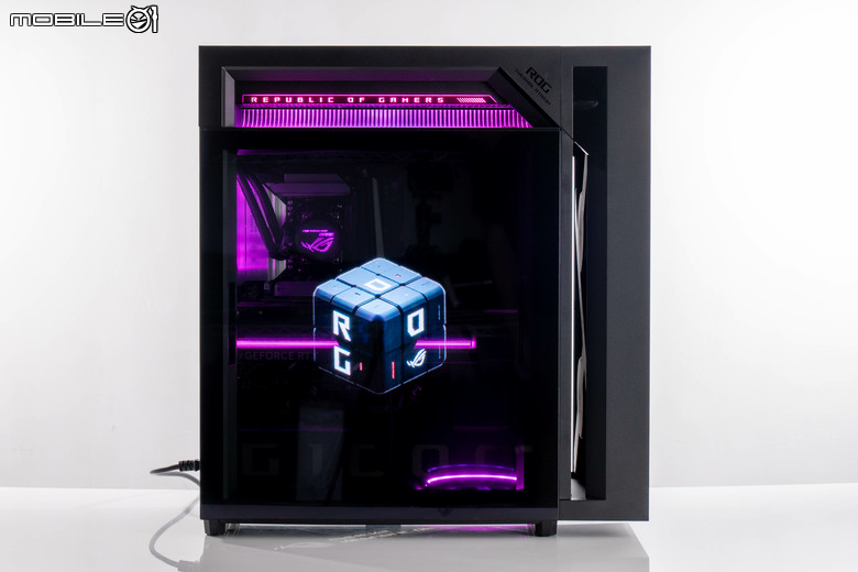 ROG G1000 電競桌機開箱 以獨特 AniMe Holo 投影燈效搭配優秀散熱設計的旗艦 PC